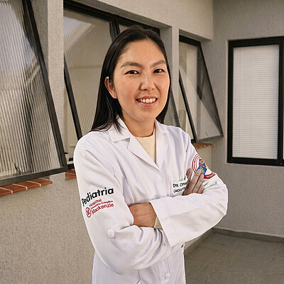 Dra. Caroline Watanabe