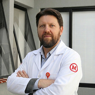 Dr. Cleverton Spautz